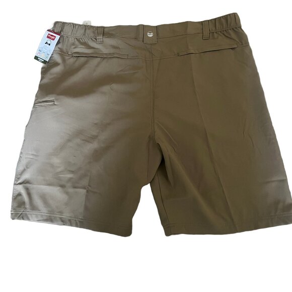 Wrangler Men's 48 Performance Relaxed Fit Shorts with Utility Pocket Flex Waist - Picture 2 of 5